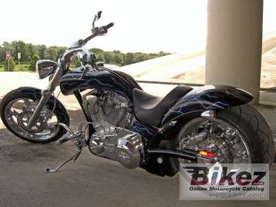 2007 American IronHorse Slammer photo